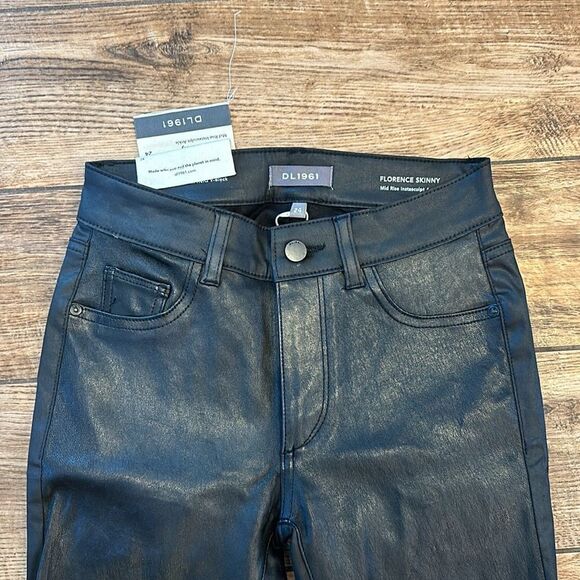 👖 DL1961 Florence Skinny Mid Rise Intrasculpt Ankle Blk LeatherPants Sz24 NWT👖 - Picture 2 of 5